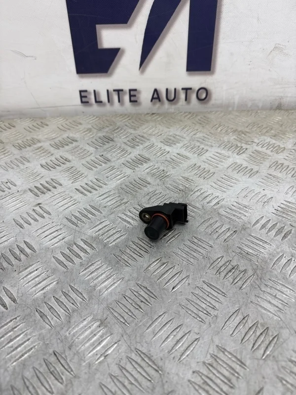 Датчик распредвала Mercedes ML 2006 A0051531328 W164 3.2D