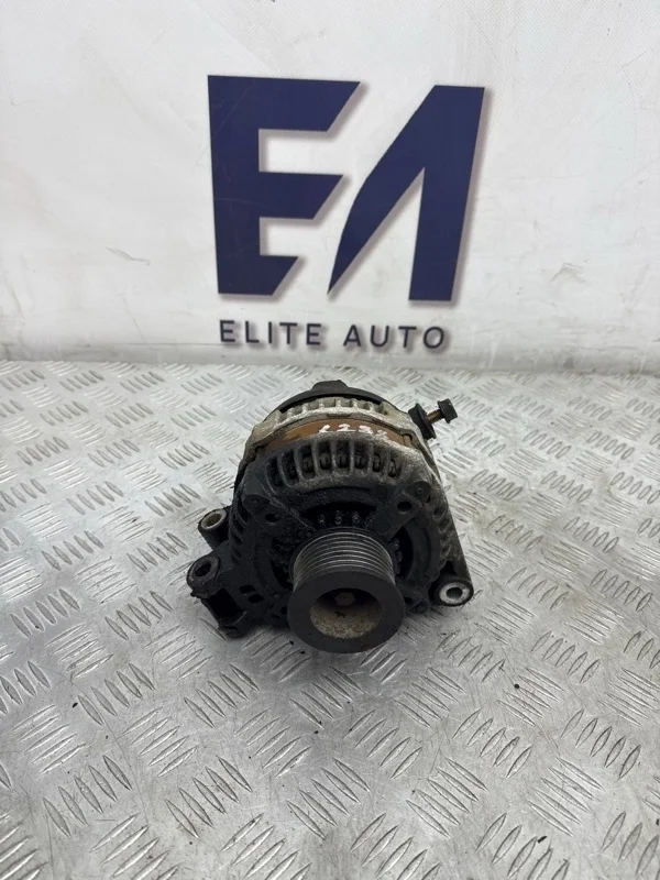 Генератор LR Range Rover Vogue 2009 YLE500440 L322 3.6D