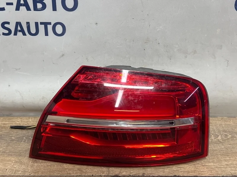 Фонарь на крыло Audi A8 4H0945096K D4 4.0 CTG, правый