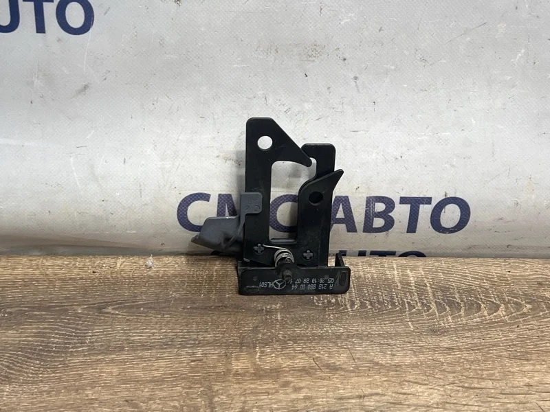 Крюк капота Mercedes-Benz E-Class A2188800064 W213 654.920