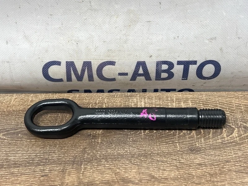 Крюк буксировочный Audi A8 4H0805615 D3 4.2 BVJ