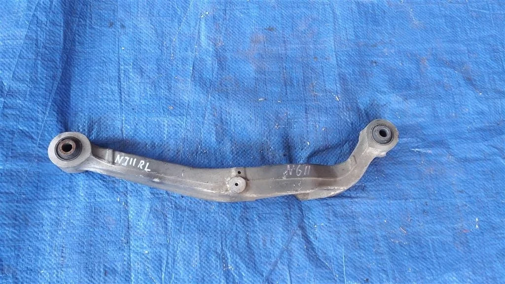 Б.у. рычаг NISSAN QASHQAI J10 NISSAN QASHQAI J10