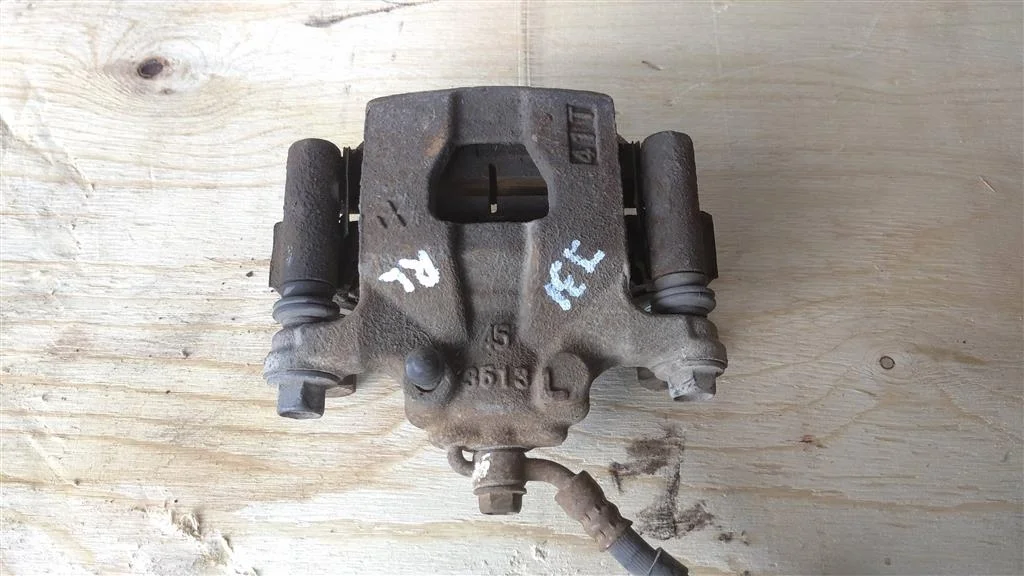 Б.у. суппорт NISSAN TEANA J31 NISSAN TEANA J31