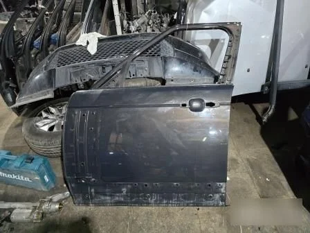 Дверь Land Rover Range Rover LR036400 L405, передняя левая