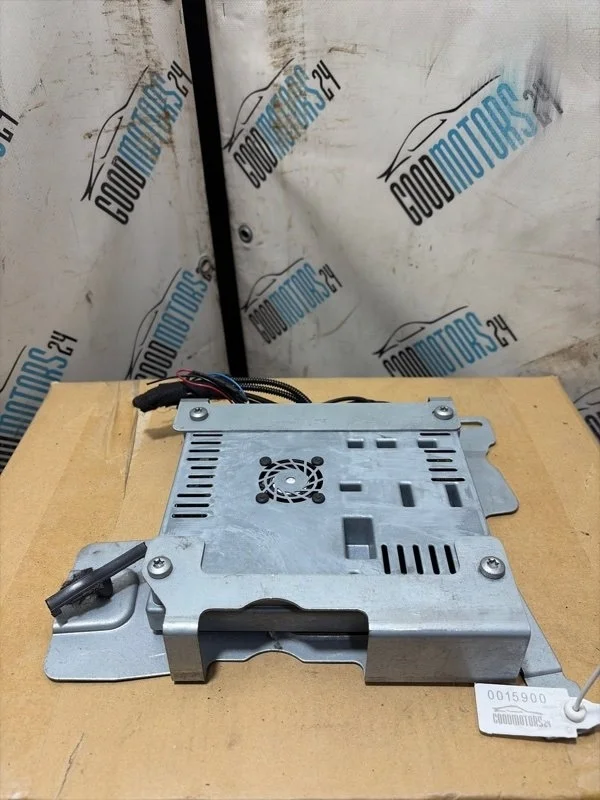 Блок TV-тюнера Land Rover Range Rover Sport 2012 AH4219C063AE 306DT