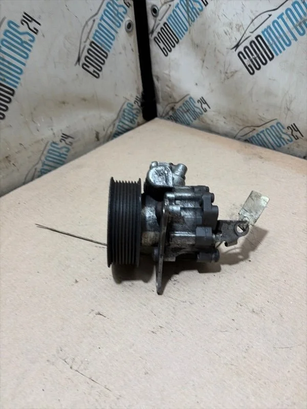 Насос ГУР Land Rover Range Rover QVB500630 L322 368DT
