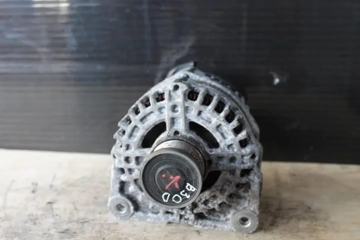 Б.у. генератор NISSAN LAFESTA B30 NISSAN LAFESTA B30