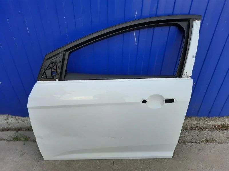 Дверь Ford Focus 3 2011 Хэтчбек