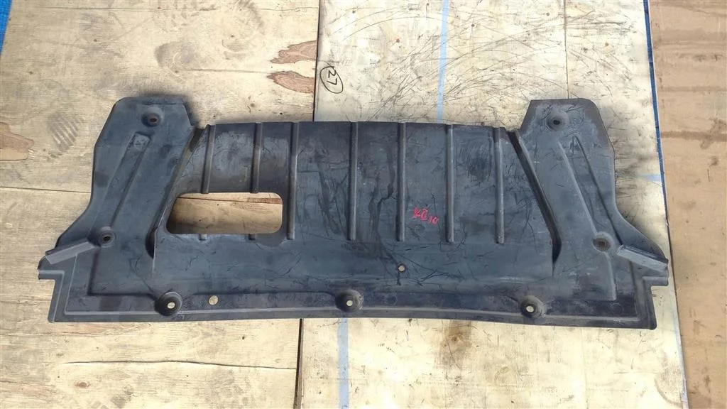 Б.у. защита двигателя пластиковая NISSAN QASHQAI J10 NISSAN QASHQAI J10