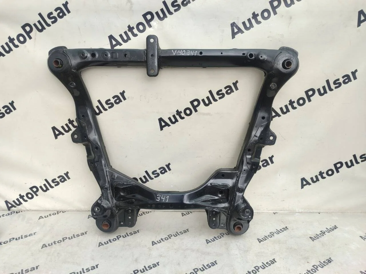 Подрамник Toyota Camry V40 передний Оригинал
