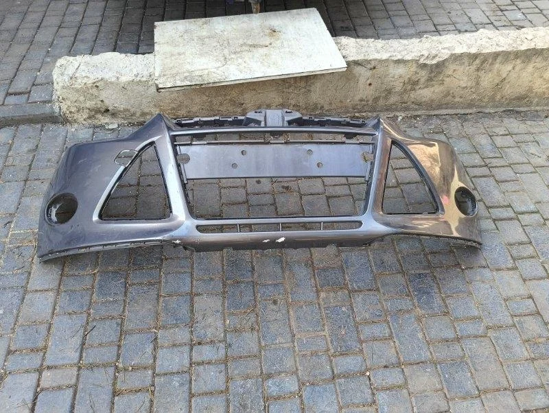 Бампер Ford Focus 3 2013 дорестайлинг