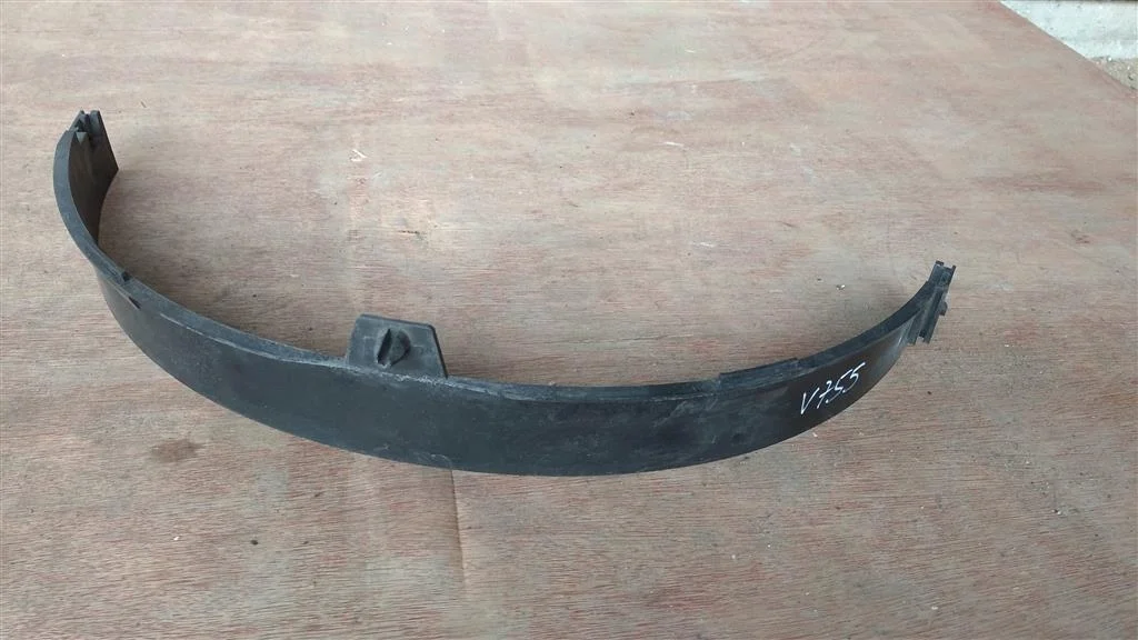 Б.у. ободок диффузора MITSUBISHI PAJERO V75W MITSUBISHI PAJERO V75W