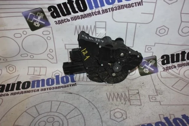 Блок открывания багажника Audi A8 II 4E0827852G 4E2