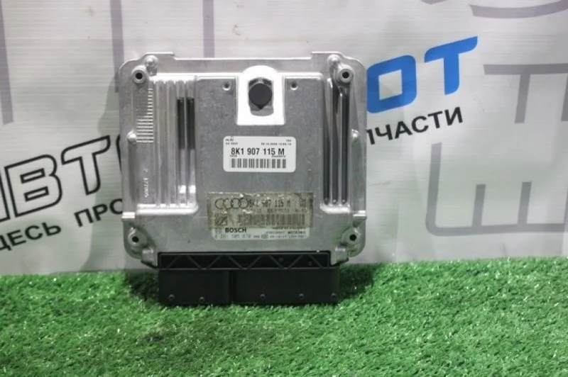 Блок управления двигателем Audi A4 IV 8K1907115M 8K2 CDH