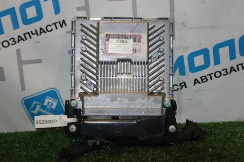 Блок управления двигателем Audi A6 III 4F1907559 4F2 AUK