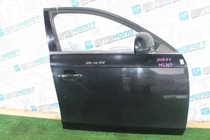 Дверь передняя правая Audi A4 IV 8K0831052J 8K2
