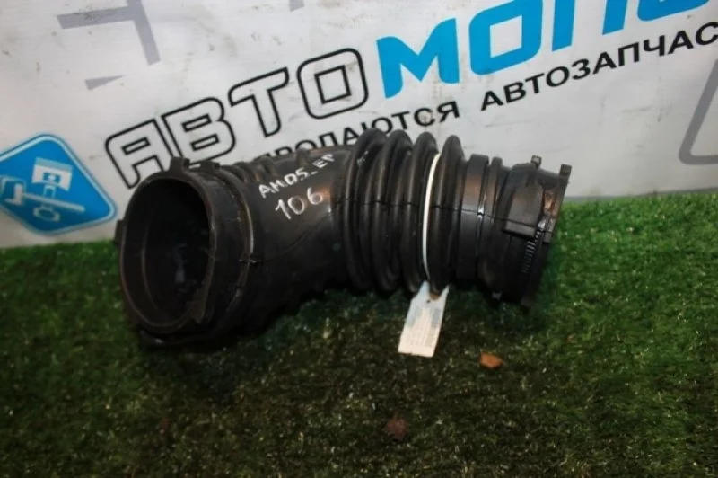 Патрубок воздушного фильтра Audi A4 IV 06H129629 8K2 CPMA