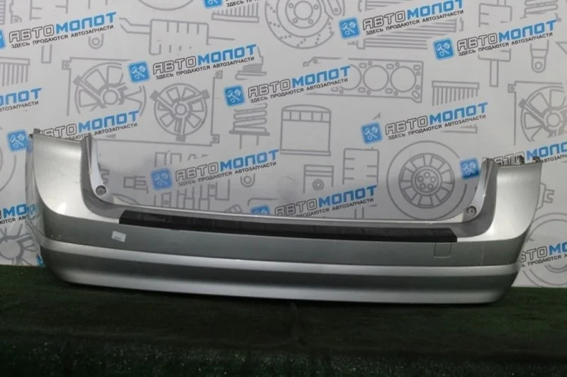 Бампер задний Volvo V70 III 30678710 BW