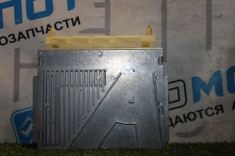 Блок управления АКПП Volvo XC70 II 30735493 SZ59 B5254T2