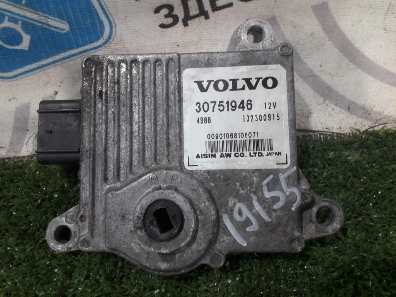 Блок управления АКПП Volvo XC60 30751946 B6304T4