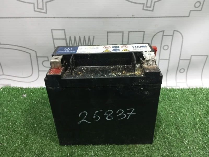 Аккумулятор Mercedes-Benz E-Class A2115410001 W212 271860 271.860 M271
