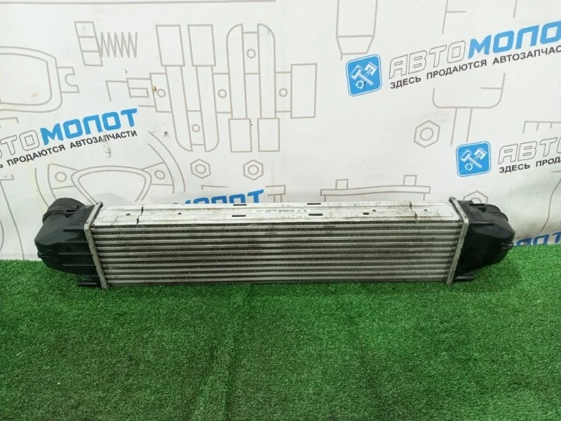 Интеркулер Volvo XC60 31338475 B4204T7
