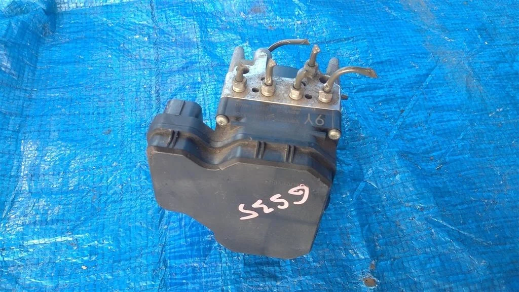 Б.у. блок abs LEXUS GS350 GRS191 LEXUS GS350 GRS191
