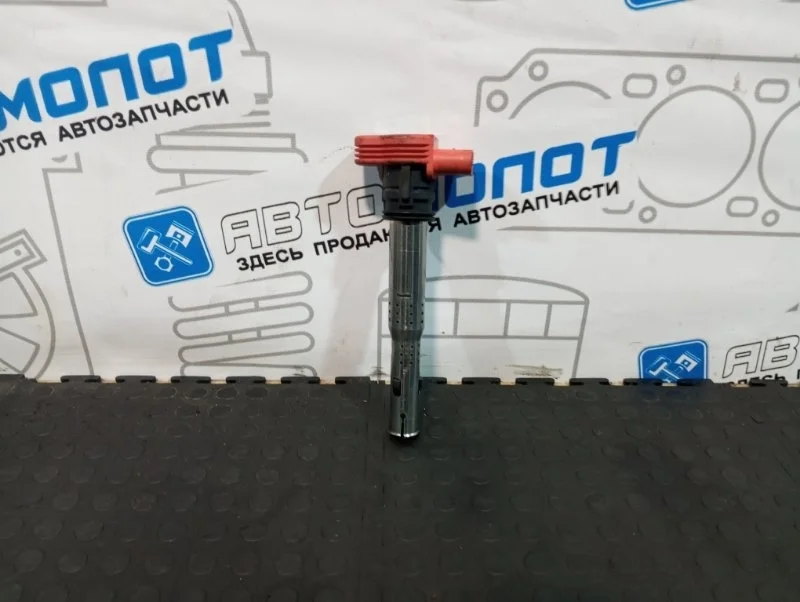 Катушка зажигания Audi A5 06E905115D 8T3 CAL