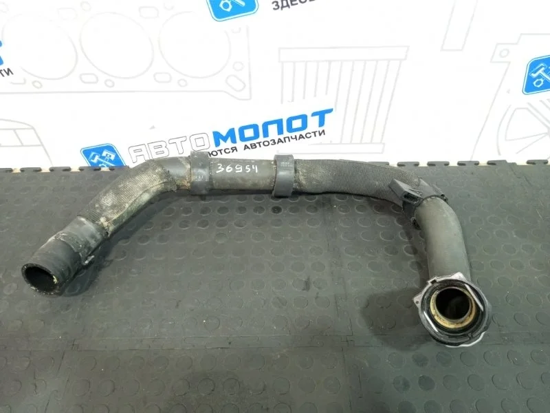 Патрубок системы охлаждения Volkswagen Touаrеg 5Q0122051B FL CRC CRCA