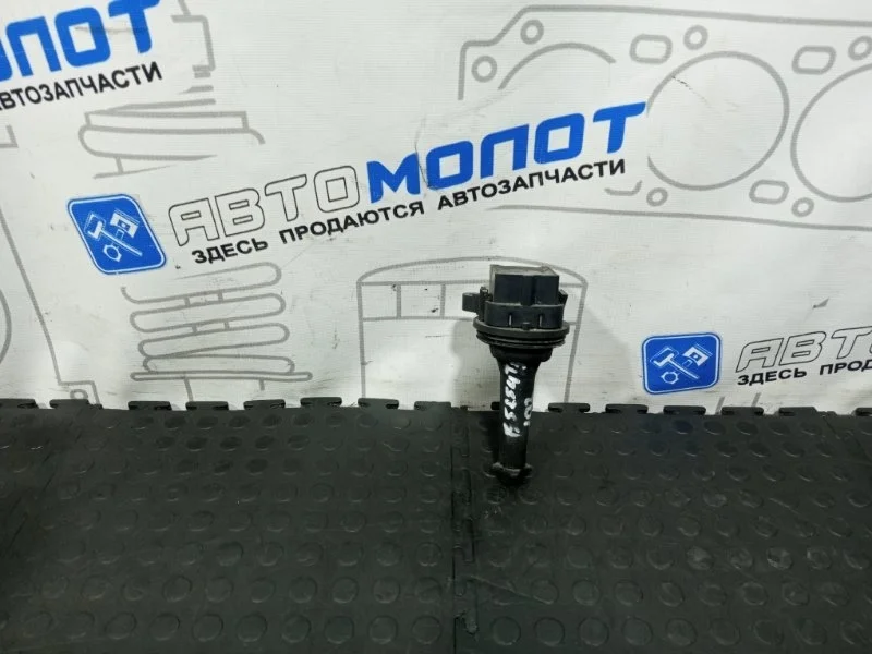 Катушка зажигания Volvo C70 30713417 B5254T3