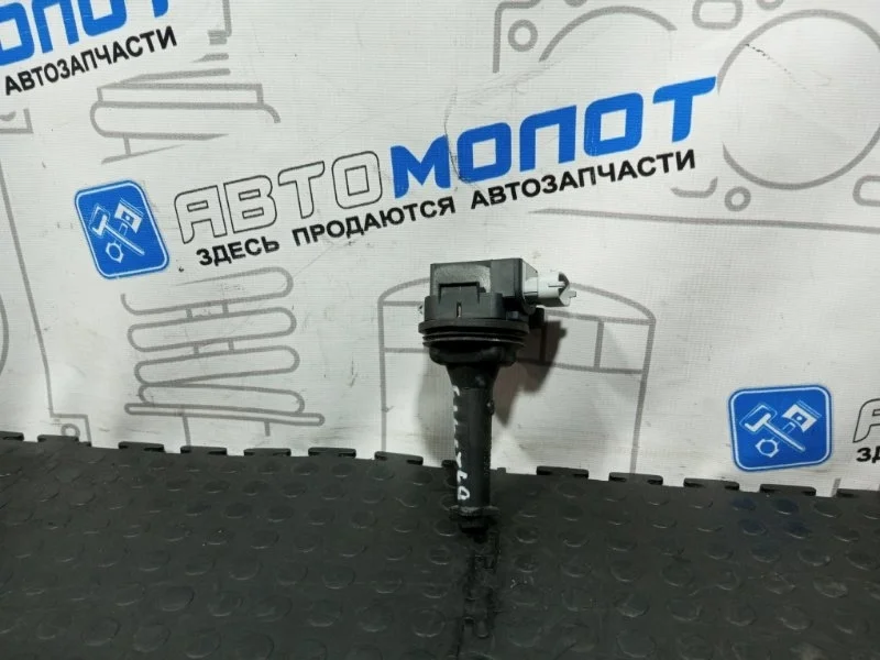 Катушка зажигания Volvo C70 30713417 B5254T3