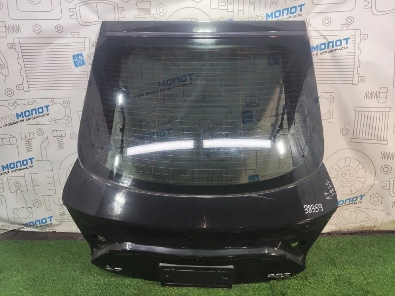 Крышка багажника Audi A7 4G8827025A 4G CGW