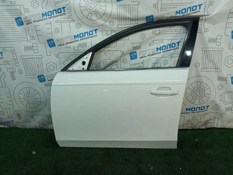 Дверь передняя левая Audi A4 8K0959792H 8K5 CDNC