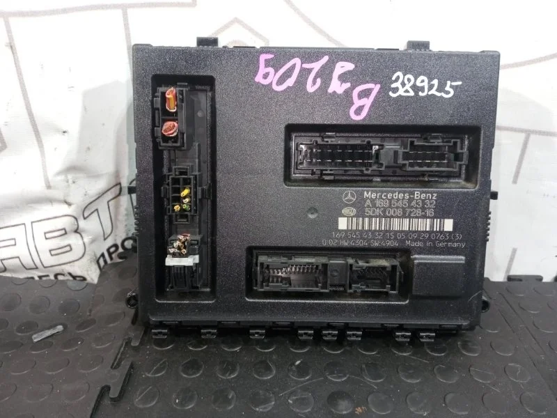 Блок комфорта Mercedes-Benz B-Class A1695454332 W245 266940 266.940 M266