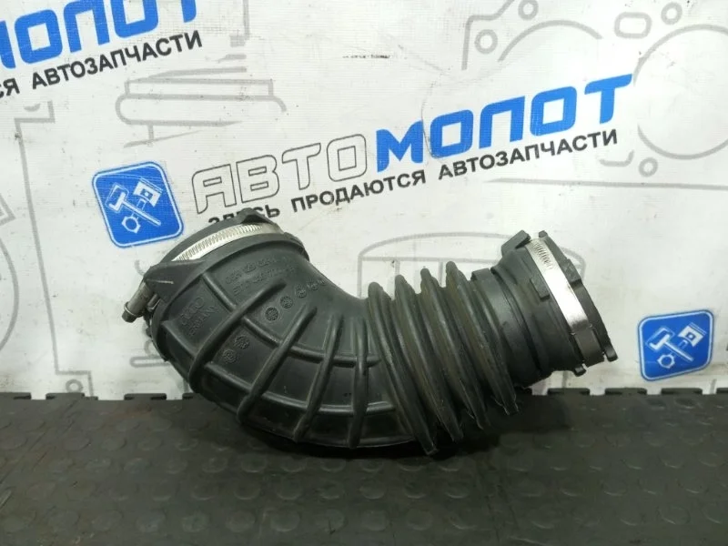 Патрубок воздушного фильтра Audi A4 06H129629E 8K5 CDNC