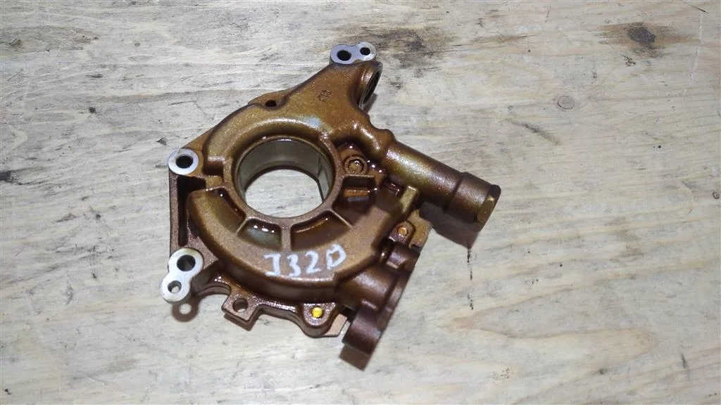 Б.у. масляный насос NISSAN TEANA J32 NISSAN TEANA J32