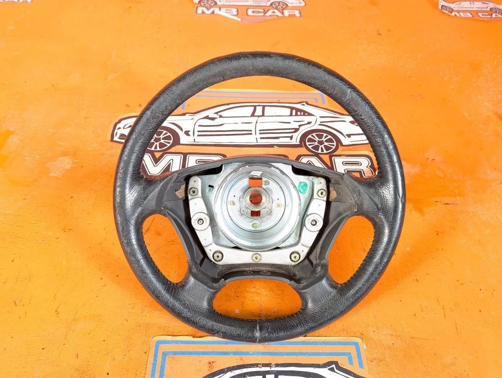 Руль Mercedes-Benz