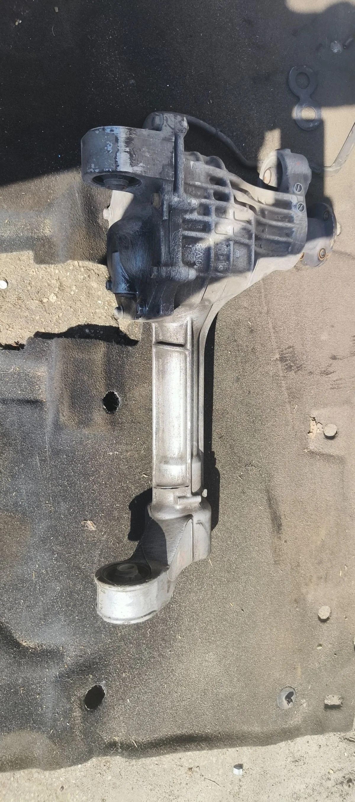 Редуктор передний Nissan Pathfinder III (2004—2010) 2005 K27 - STRUCTURAL GREY