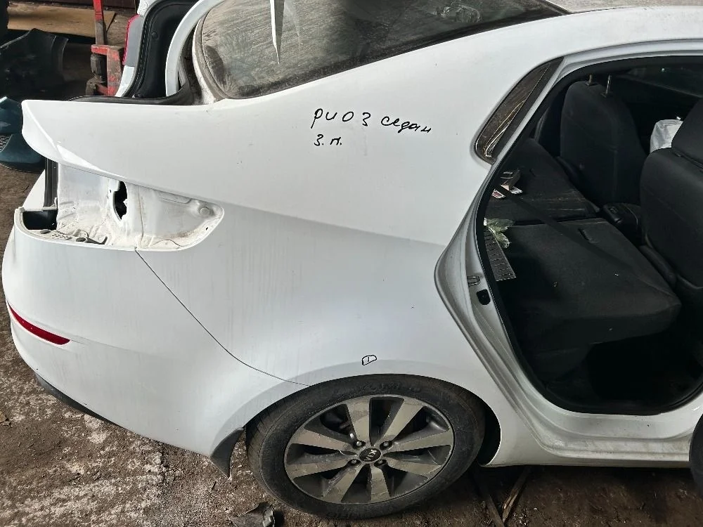 Крыло заднее правое Kia Rio 3 седан