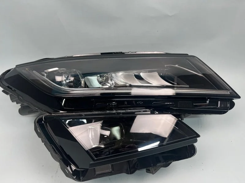 Фара SKODA KODIAQ 2016-2021 566941016F 1, передняя правая