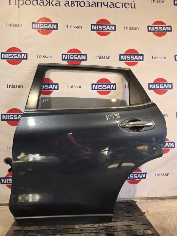 Дверь боковая Nissan X Trail 2016 H210A4CBMA T32 R9M, задняя левая