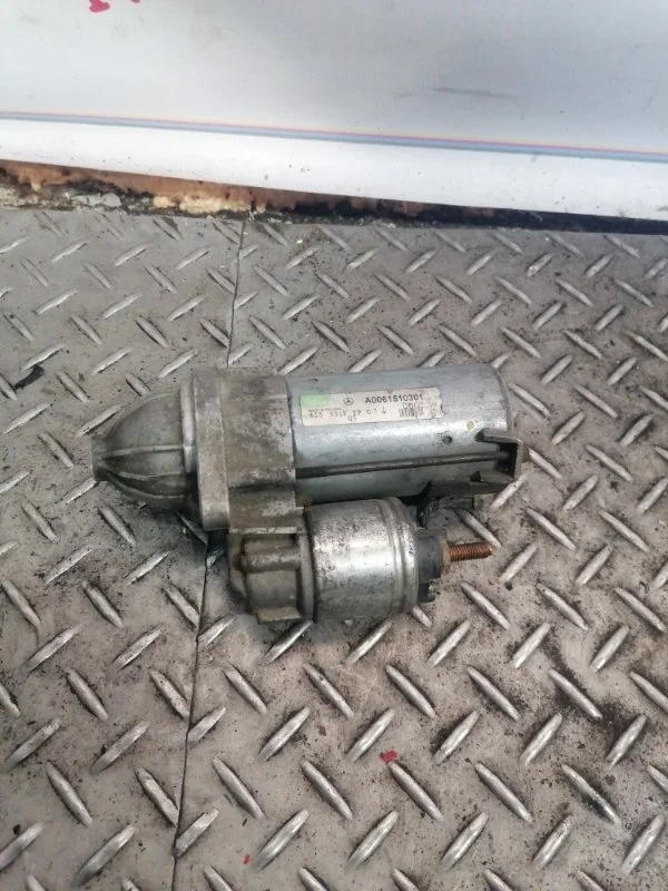 Стартер Mercedes-benz A-Class A0061510301 W169 2.0 266