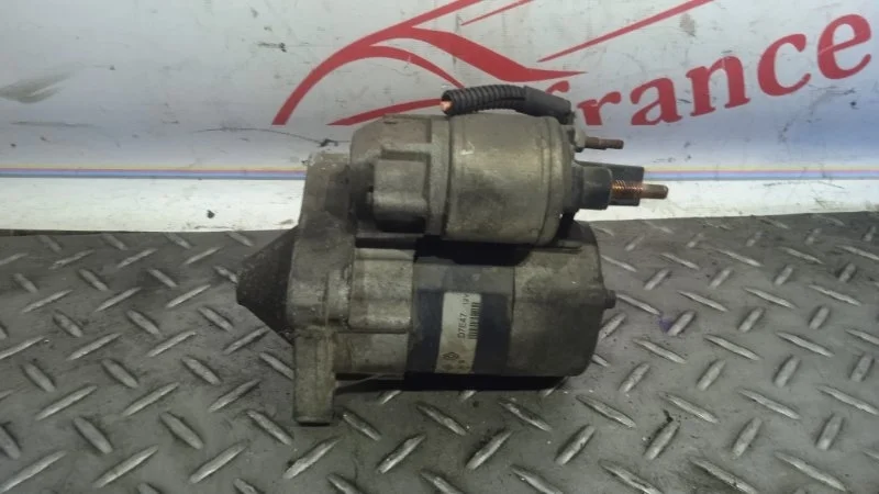 Стартер Renault Megane 8200266777 2 K4M
