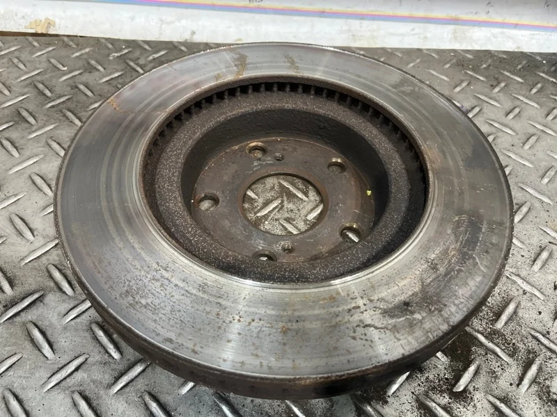Диск тормозной Toyota Rav4 4351242050 XA30, передний