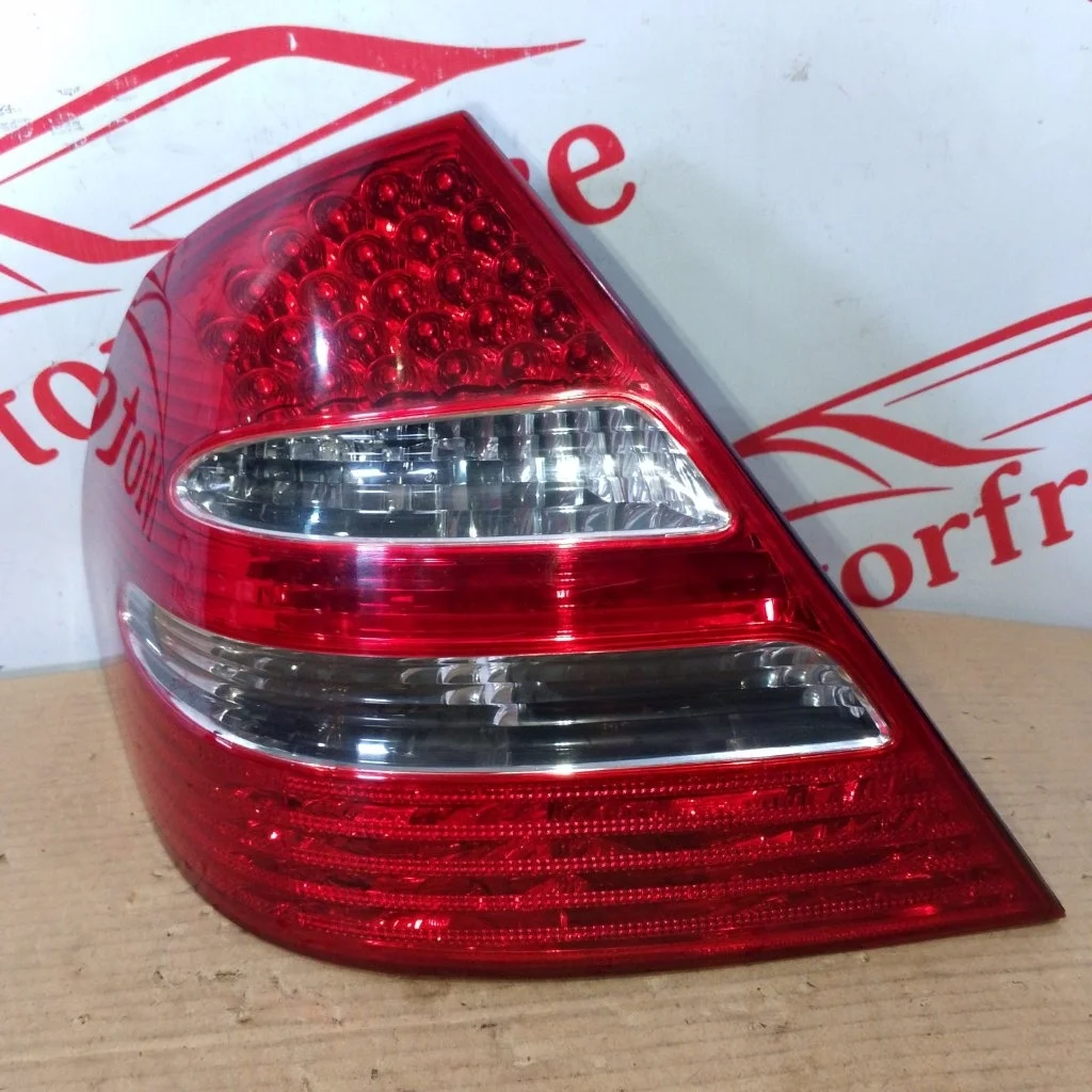 Фонарь задний Mercedes-benz E-Class 2003 A2118200564 W211, левый