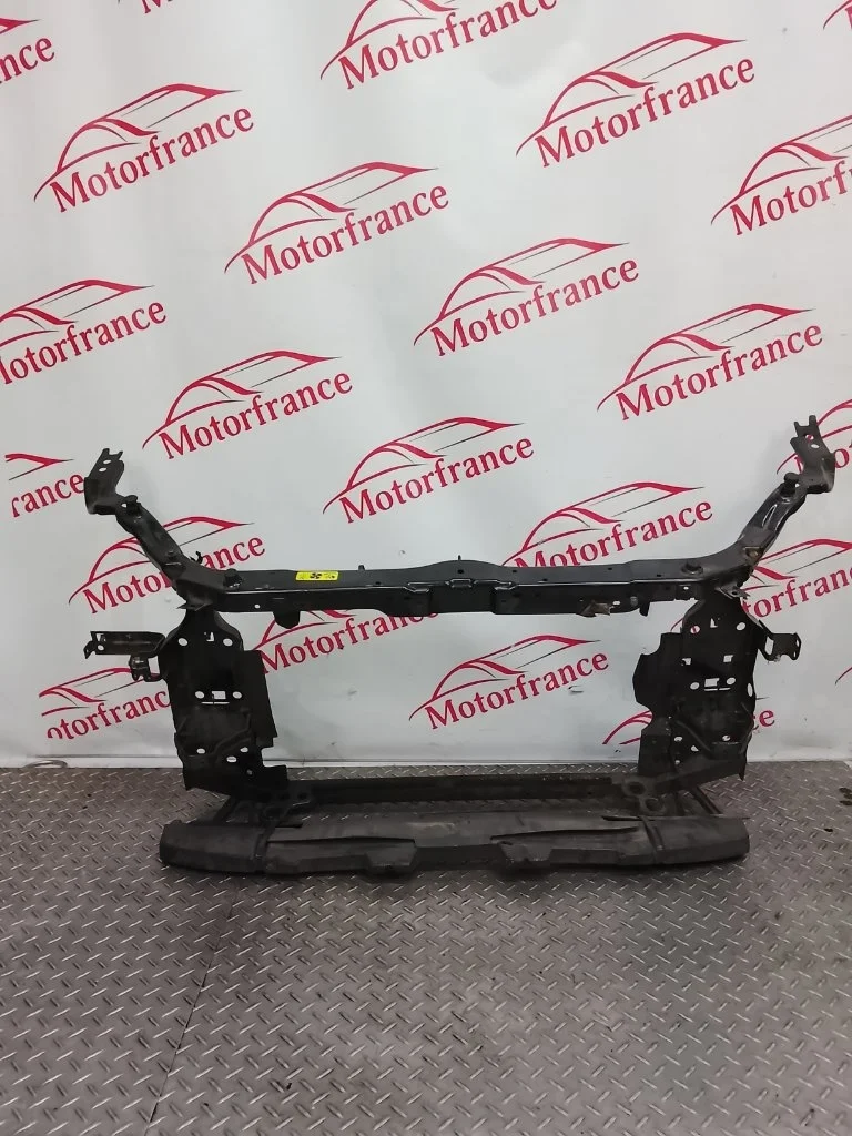 Панель передняя Nissan Qashqai 2010 62500BR00A J10 2.0 DCI M9R