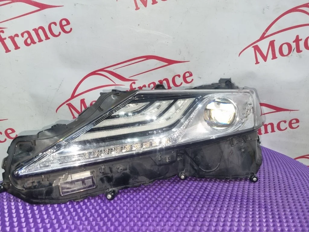 Фара светодиодная Toyota Camry 8118533D72 V70, передняя левая