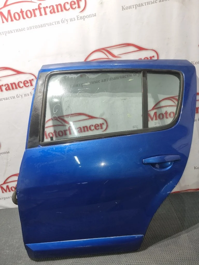 Дверь Renault Sandero 2009 821018232R 1, задняя левая