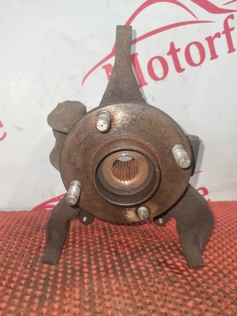 Кулак поворотный Ford Focus 1079001 1, передний левый