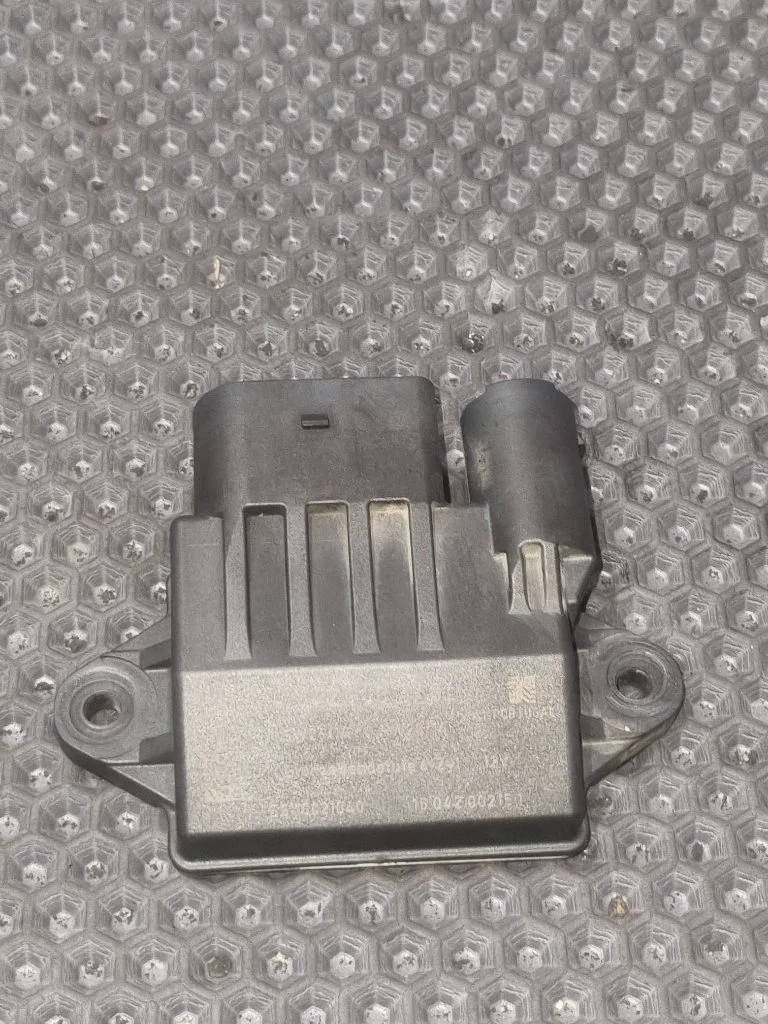 Реле свечей накала Mercedes-Benz M-Class A6429007901 W166 OM642.8 3.0L DIESEL